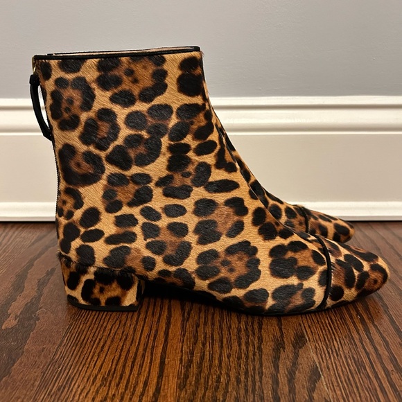 NWT J.Crew Roxie cap-toe ankle boots in calf hair Size 7 - Picture 2 of 7